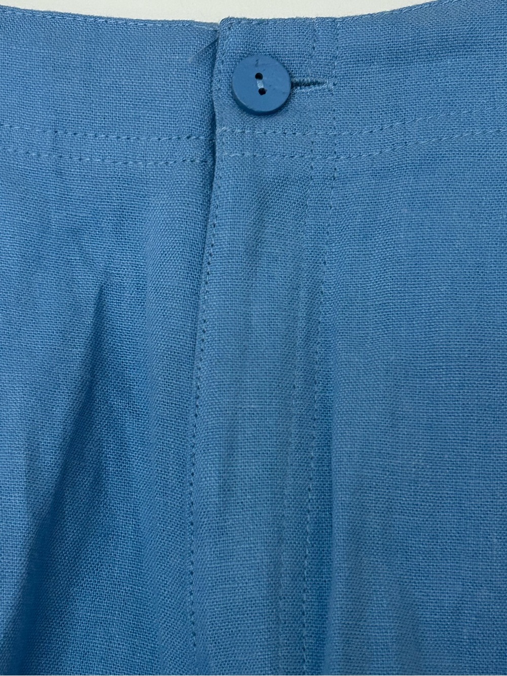 Blue linen vintage soft shorts sz 8 - Picture 3 of 14